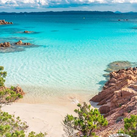 Monolocale La Maddalena Apartment Ла Мадалена Екстериор снимка